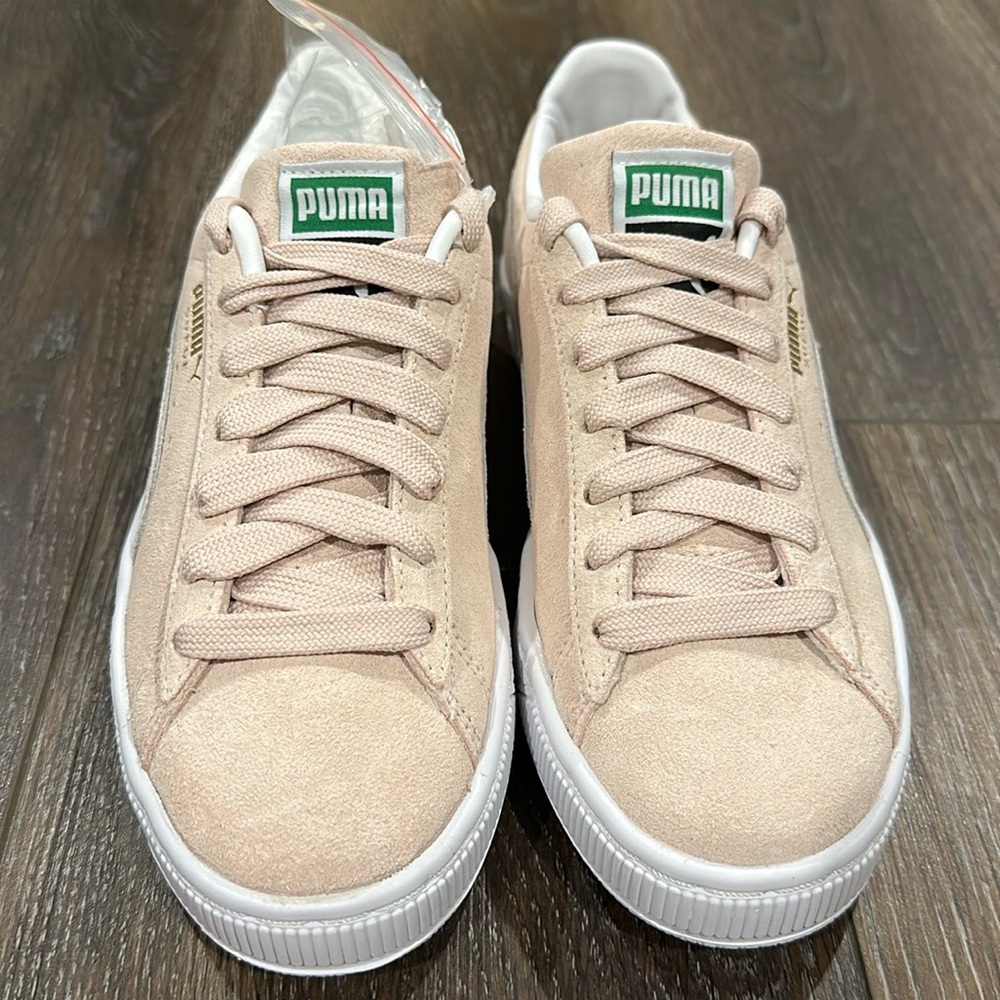 PUMA Suede Classic XXI Sneakers Size 6